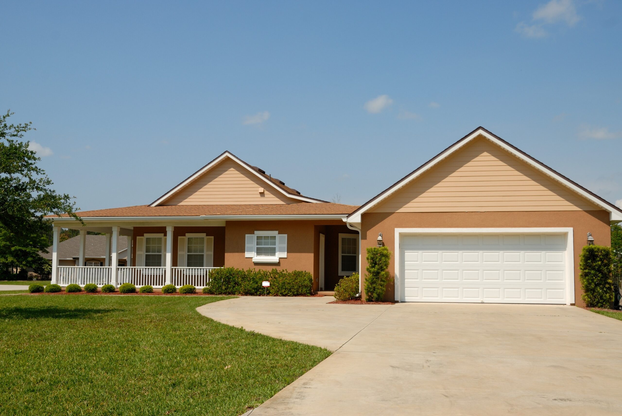 Example Listing: Contactless Driveway Parking